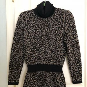Leopard turtle neck sweater
